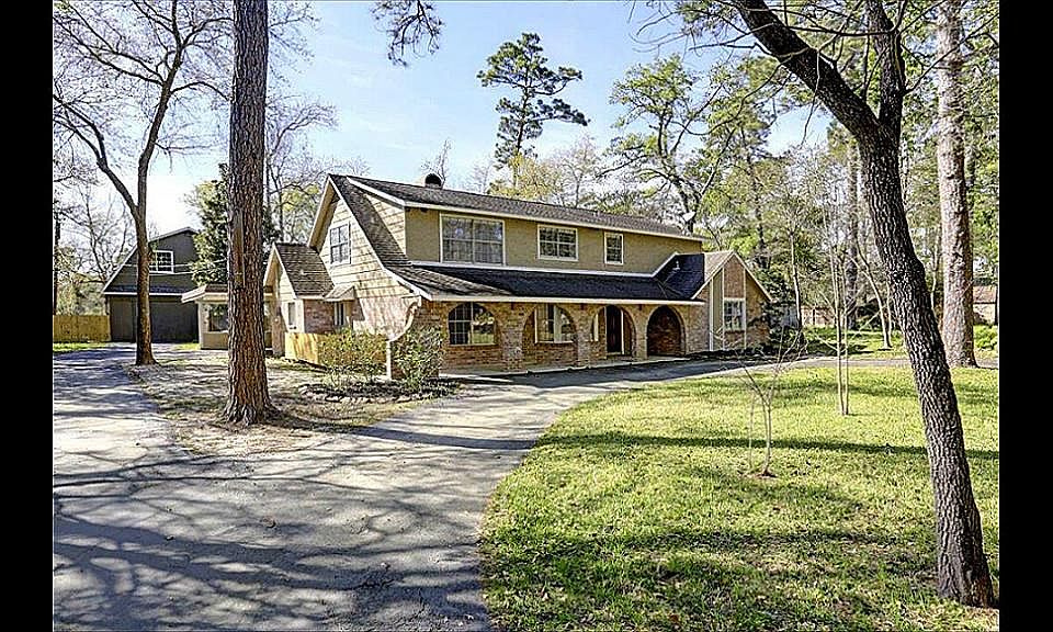 1st image of 11819 Marcia Dr