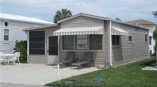 1st image of 498 Nettles Blvd