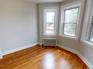 1193 Commonwealth Ave #2M, Allston, MA 02134