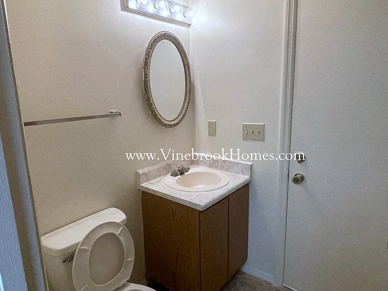 2496 Spring Valley Rd — Photo 10