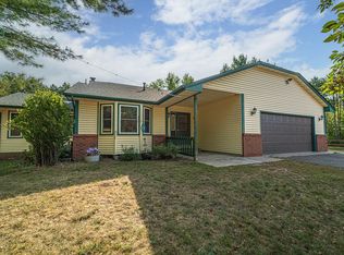 18303 Gladiola St NW, Oak Grove, MN 55011