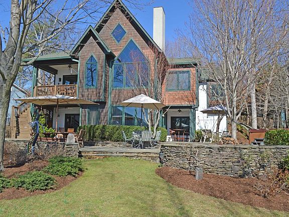 3rd image of 2379 Capewood Dr