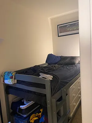 Rented by Manhattan Dwelling Corporation | media 21