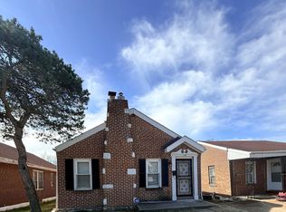 6148 Laura Ave, Saint Louis, MO 63136