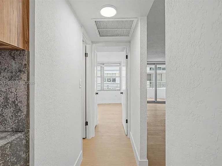 5555 Collins Ave #7B — Photo 3