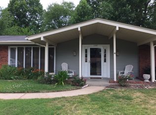 1643 Renoir Ln, Saint Louis, MO
