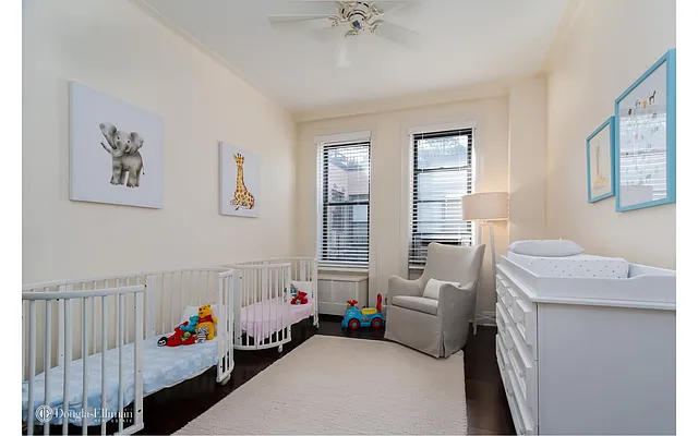 Sold by Douglas Elliman | media 21