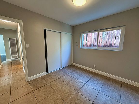 4th image of 2350 Lewis Ave APT B