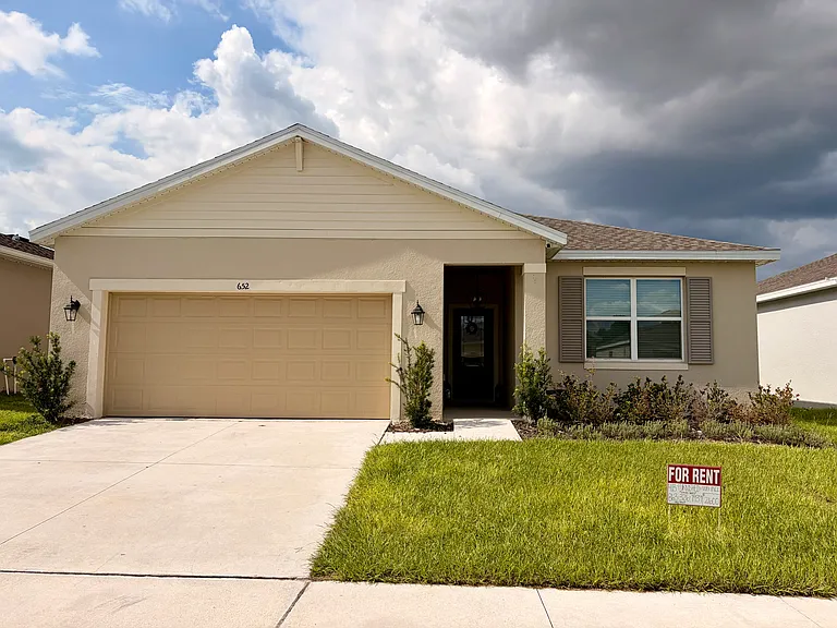 652 Crown Rose Dr — Photo 13