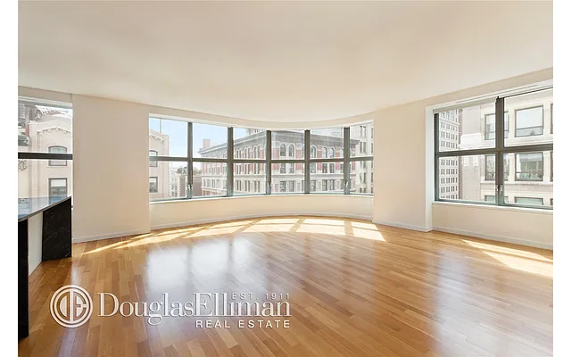 Rented by Douglas Elliman | media 29