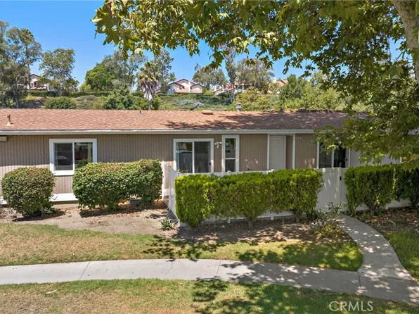 25831 Via Lomas Unit 210, Laguna Hills, CA 92653