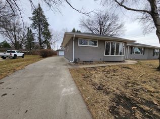 105 Bellaire Rd, Waterloo, IA 50701