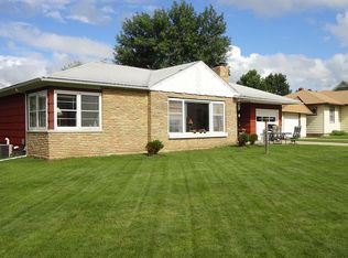 1188 East Ave, Zumbrota, MN 55992