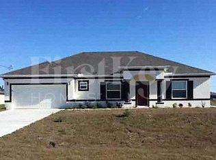 3319 NW 9th St, Cape Coral, FL 33993