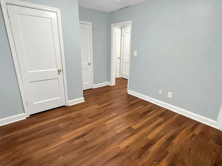 Forrester St SW — Photo 8