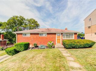 125 Thorncrest Dr, Mc Kees Rocks, PA 15136