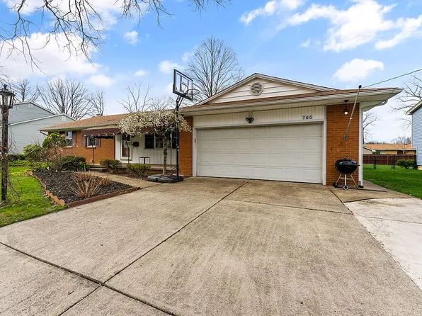 700 Mapleridge Dr, Youngstown, OH 44512