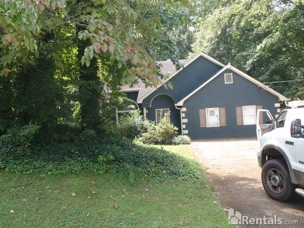 3583 Brenda Ct, Douglasville, GA 30135