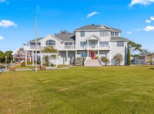 3233 Little Island Rd, Virginia Beach, VA 23456