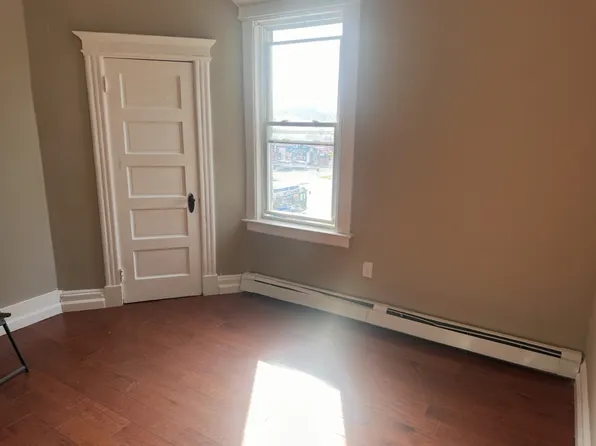 139 Franklin Ave #3S, Hartford, CT 06114