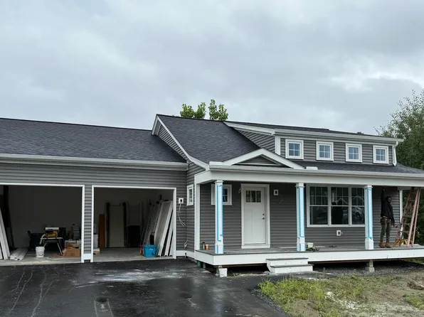 12 Evergreen Court #170, Lebanon, NH 03784