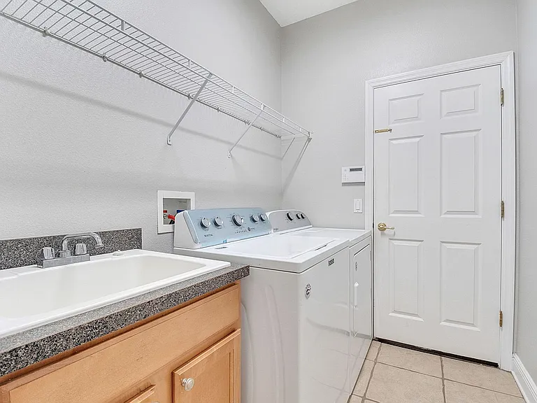 6607 Earthgold Dr — Photo 39