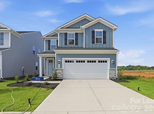 862 Heathway Dr, Charlotte, NC 28213
