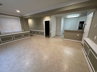 6608 Edsall Rd, Springfield, VA 22151