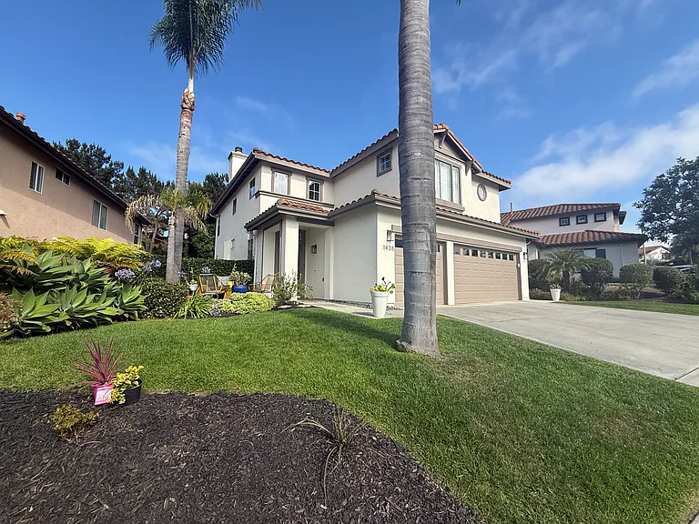 1438 Turquoise Dr — Photo 2