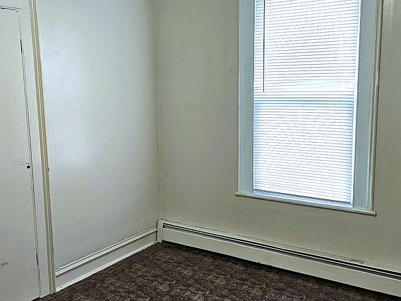 5th image of 86 Rockwell Ave Floor 1
