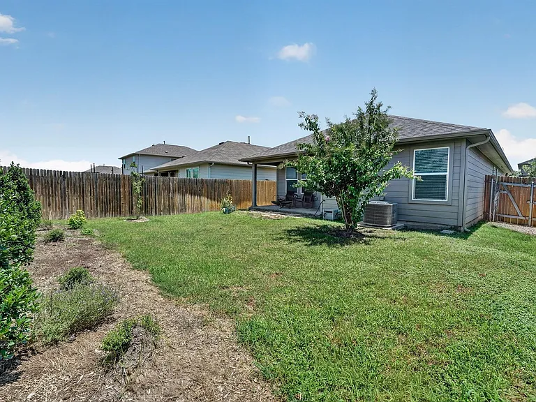 196 Harvest Creek Dr — Photo 32