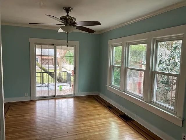 3 bed, 1107 sqft, $1,900 — Photo 4