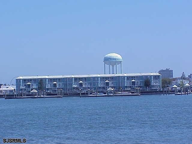 1st image of Between 7th 8th Bayfront