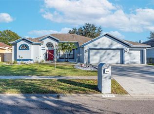 4309 Duncombe Dr, Valrico, FL 33596