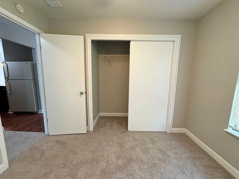 600 Seminole Rd — Photo 19