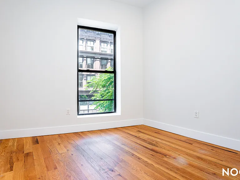186 Broadway #3 — Photo 15