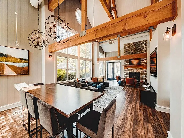 Bella Vista — Photo 26