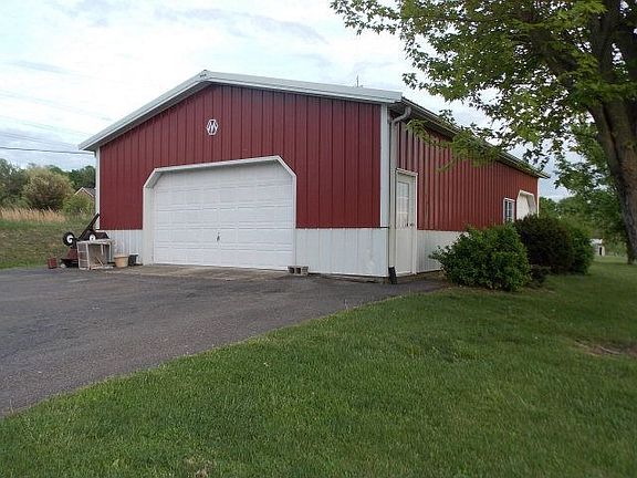 2nd image of 38 Meadow Ct