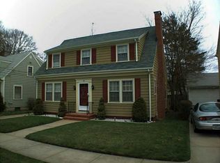 29 Elmcroft Ave, Providence, RI 02908