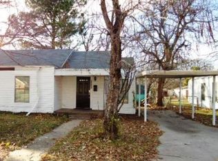 2309 Fincher Rd, Haltom City, TX 76117