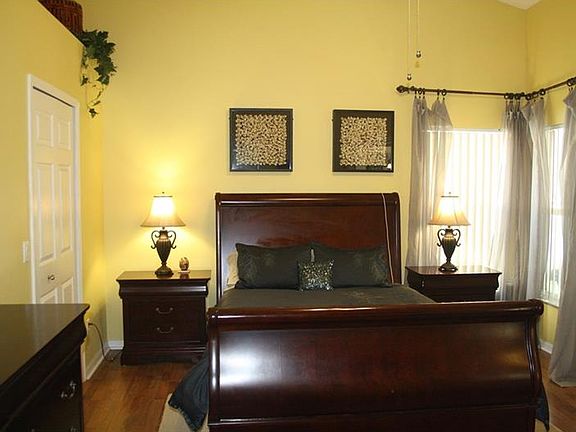 2nd image of 2133 Carpathian Dr