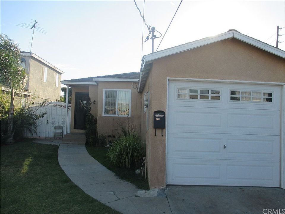 1st image of 1745 N Banning Blvd