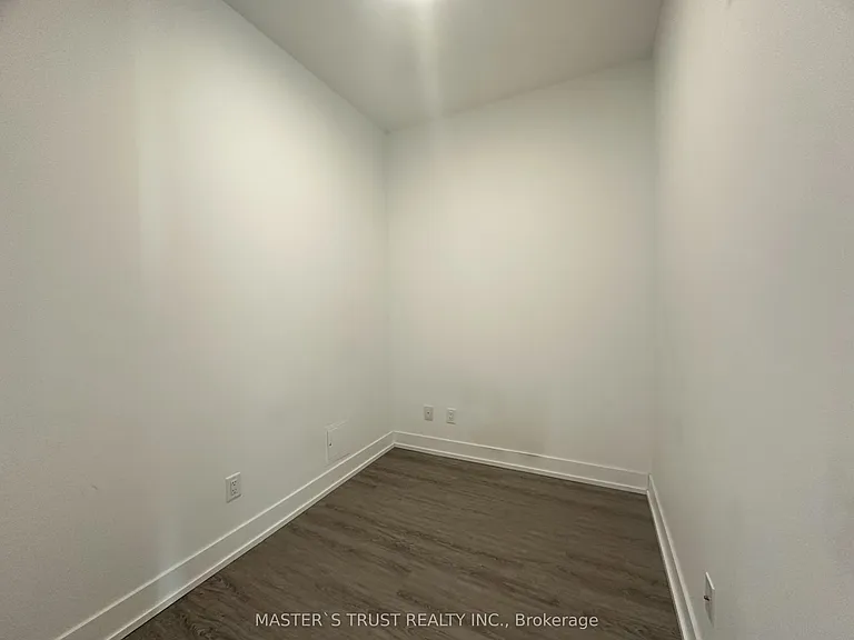 7 Grenville St #5806 — Photo 12