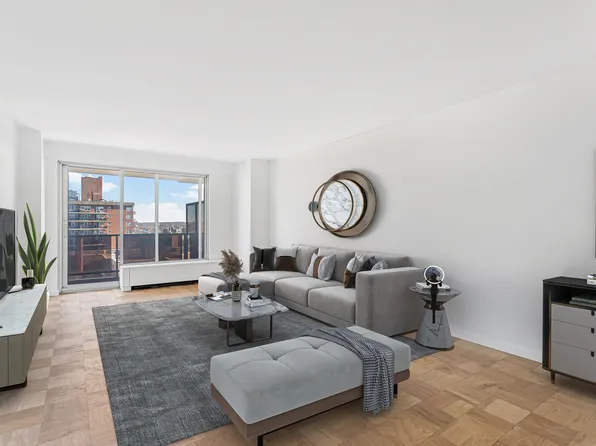 110-11 Queens Boulevard image 1 of 9