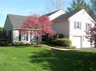 9816 Dellcastle Rd, Montgomery Village, MD 20886