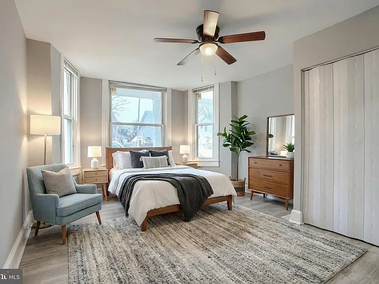 3807 Fleetwood Ave #1 — Photo 1