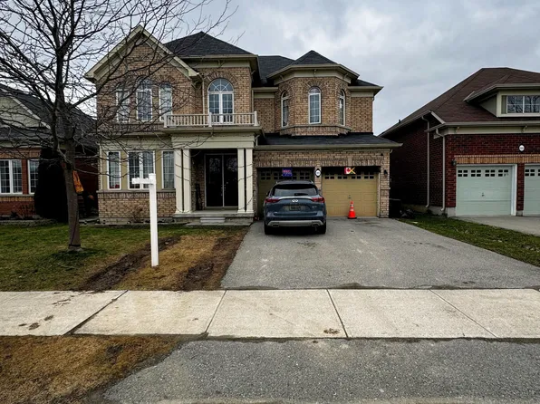 9091 Tallgrass Ave, Niagara Falls, ON L2G 0G1