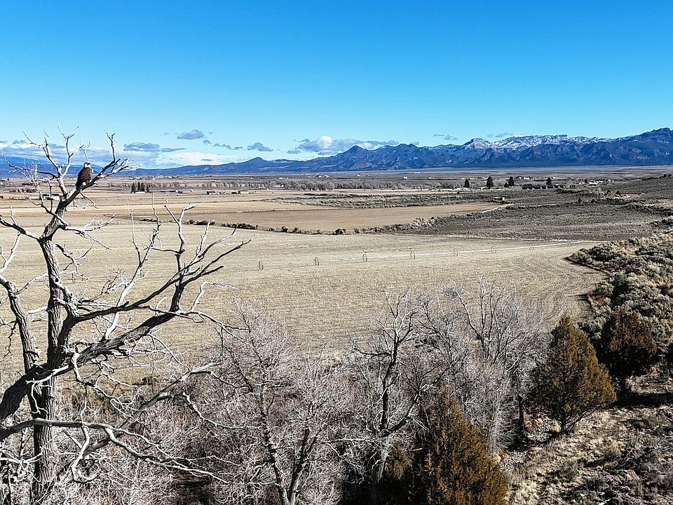 1st image of 123 E Henrie Rd