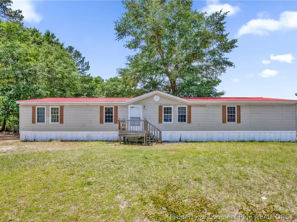 4705 Hickory Ridge Rd, Parkton, NC 28371