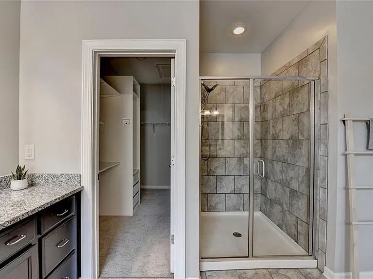 2540 Maple Ridge Ln — Photo 50